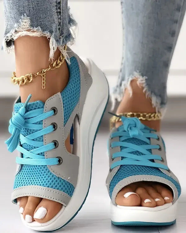 ✨SANDALIAS MUFFIN CON CORDONES Y ABERTURAS CON PANELES EN CONTRASTE✨