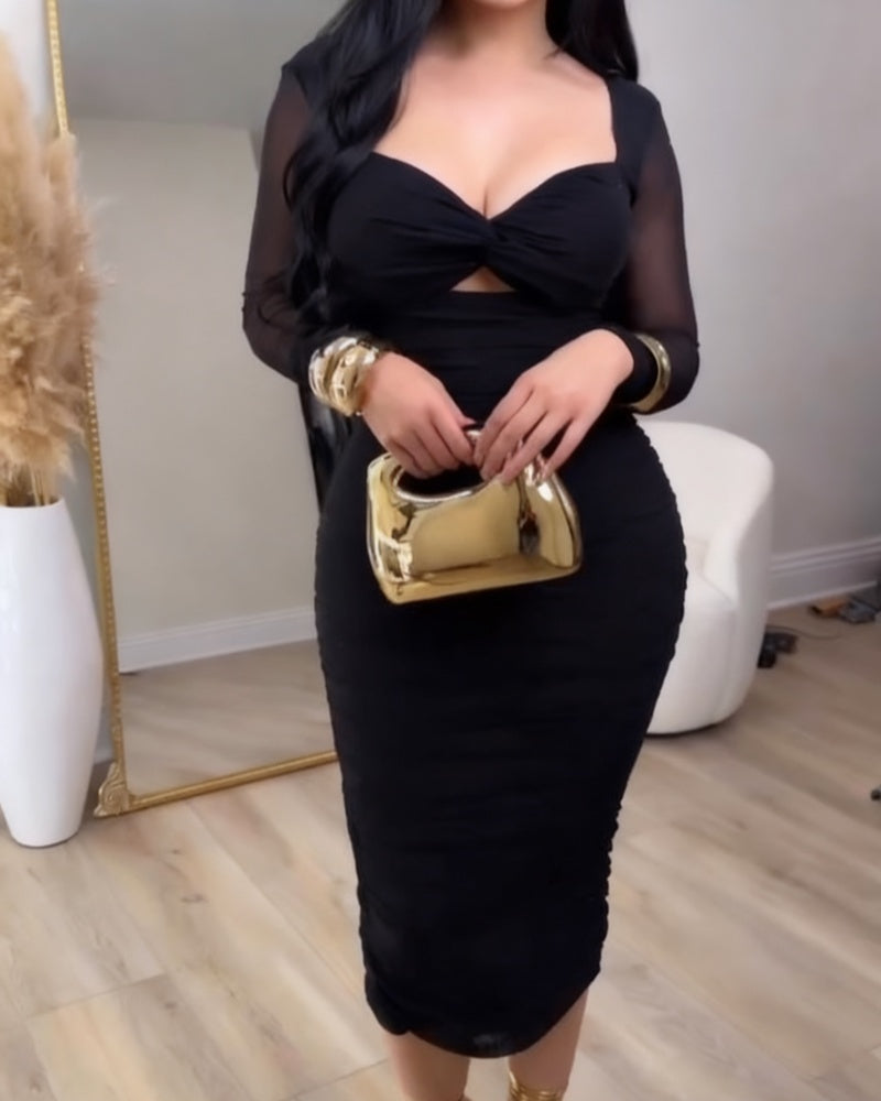 Vestido Midi Ajustado con Mangas de Malla con Recortes y Fruncidos Glamuroso