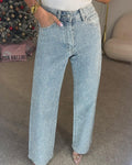 Jeans de mezclilla de pierna recta para mujer con adornos de pedrería de moda