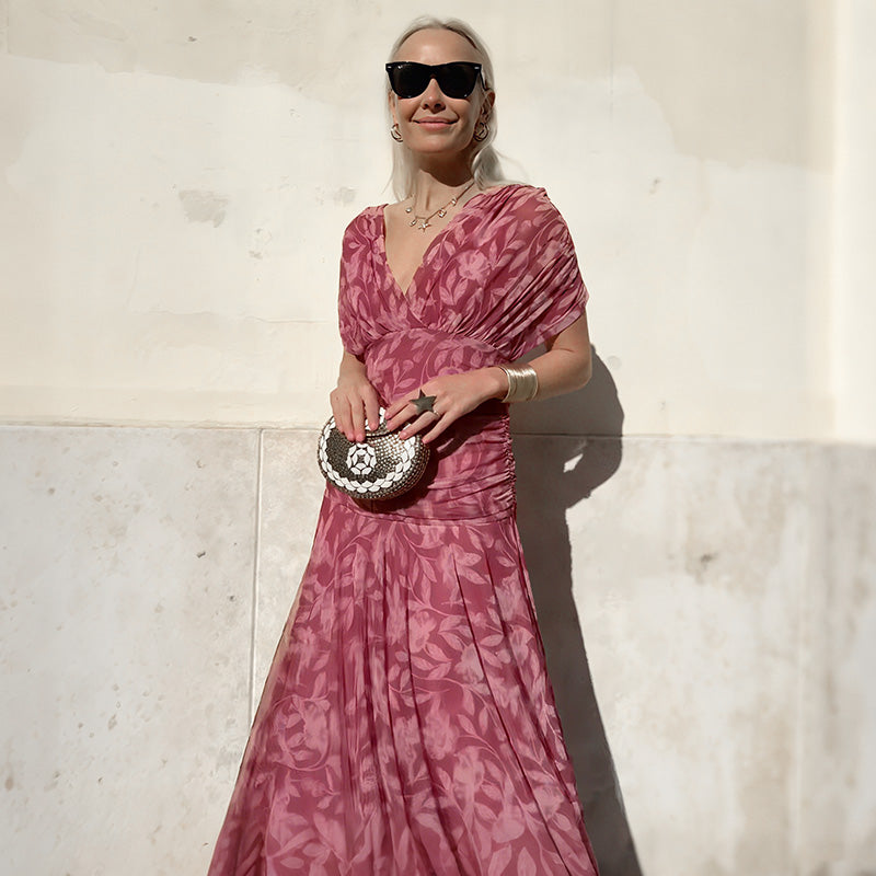 🌸 Vestido con Escote en V y Estampado Floral para Mujer – Ligero, Elegante y Perfecto para el Verano ✨👗