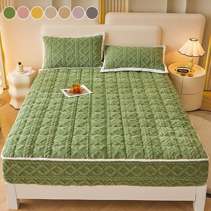 🛏️ Ropa de Cama Cálida de Franela Cepillada ❄️✨ ¡Con bolsillos profundos y esquinas antideslizantes para un descanso perfecto durante todo el año! 🛌🌙