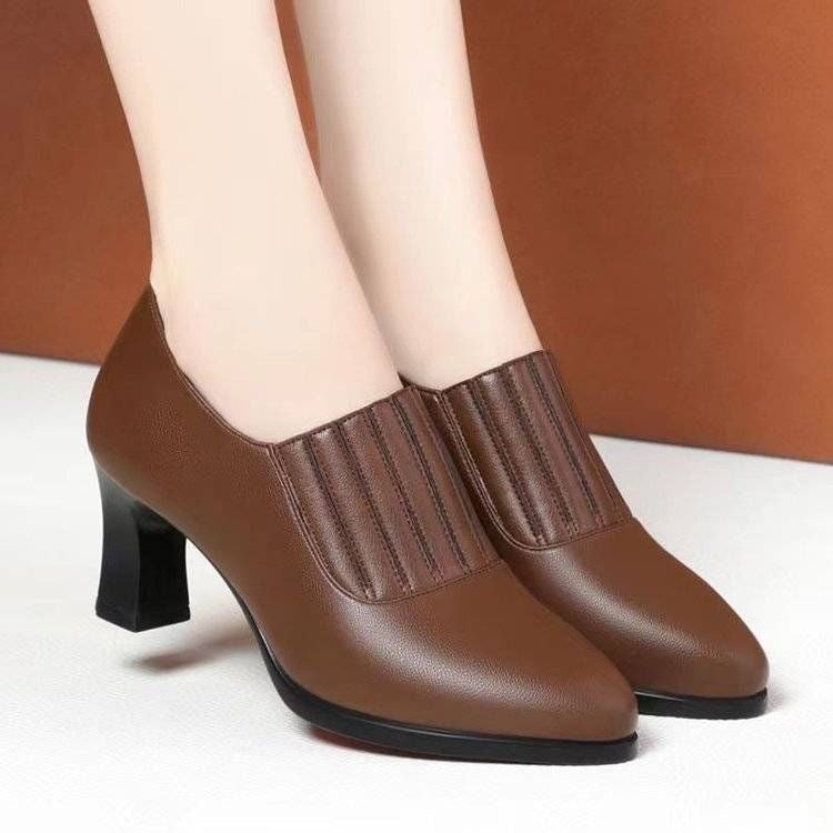 Tacones Altos Cuero Suave Aura Majestad Vértice, Estilo y Confort sin Dolor