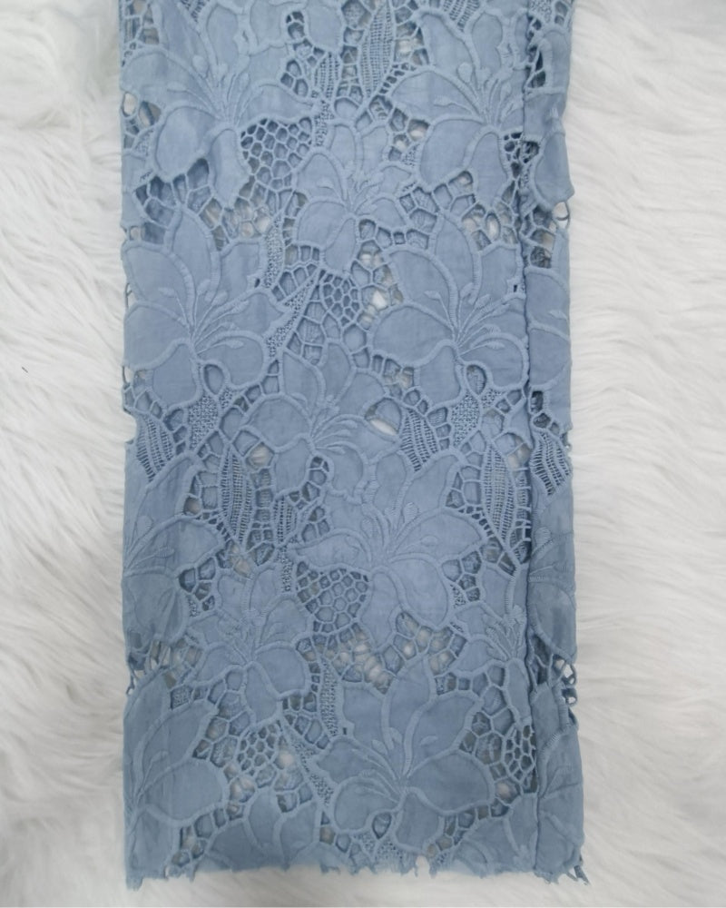 Jeans de mezclilla con recortes florales y encaje Shapshe® de pierna ancha para mujer