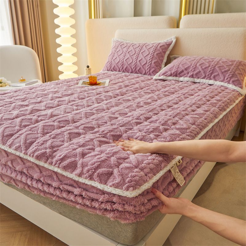 🛏️ Ropa de Cama Cálida de Franela Cepillada ❄️✨ ¡Con bolsillos profundos y esquinas antideslizantes para un descanso perfecto durante todo el año! 🛌🌙