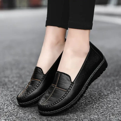 Mocassines Elegantes Cuero Suave Aura Bosque Serenidad, Máximo Confort y Estilo Todo el Día