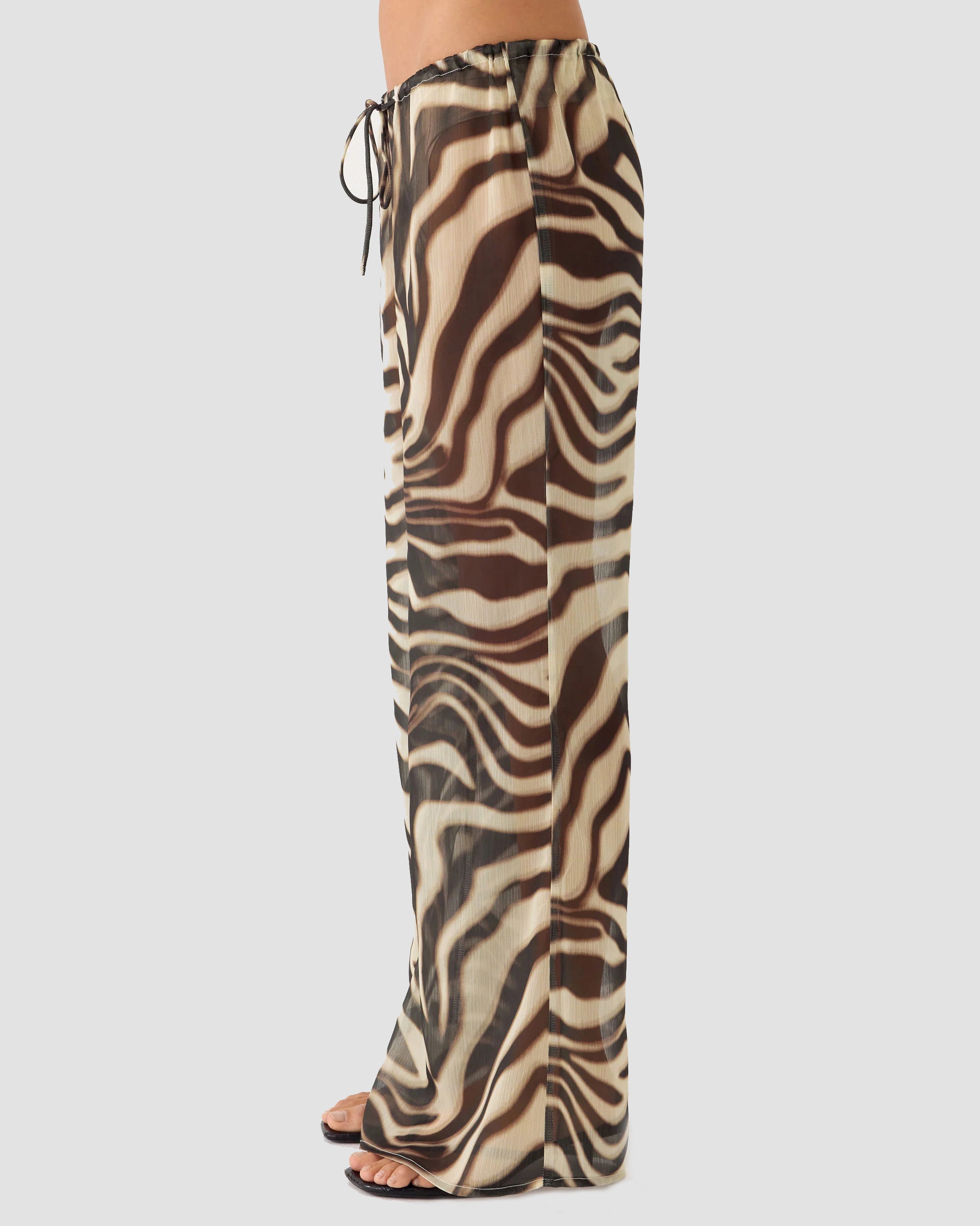 Traje Casual Elegante con Estampado de Cebra