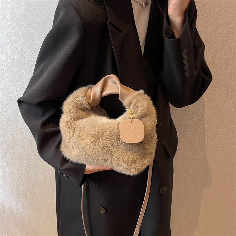 👜 Bolsa de Faux Fur 2026 – Asa Plegable de Piel, Versátil (Bandolera/Armpit/Hombro), Suave de Visón y Cierre de Cremallera ✨💖
