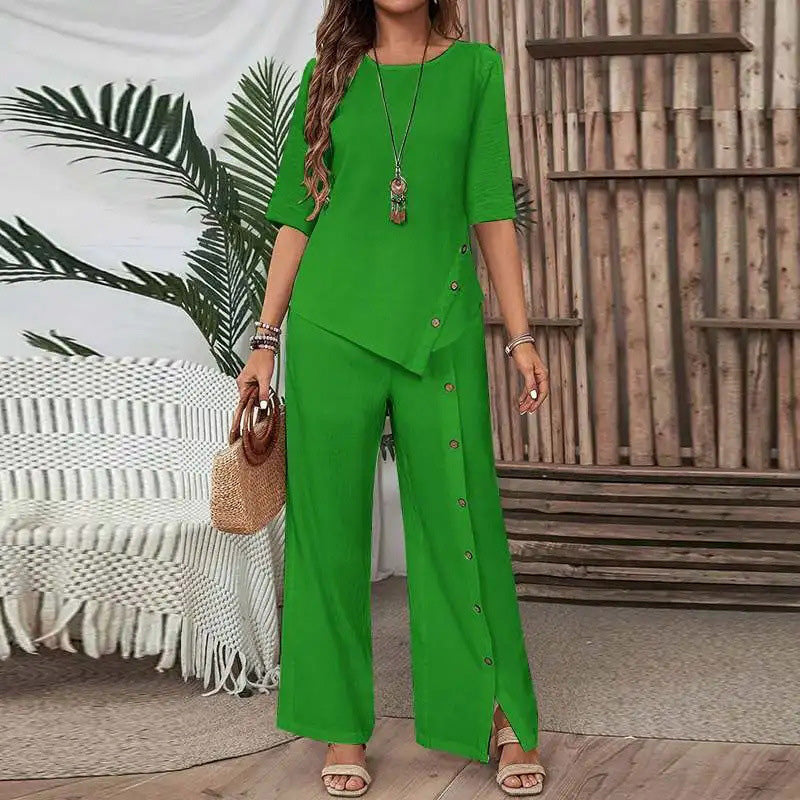 Top irregular + pantalones con botones decorativos: el look moderno que estabas buscando. 🔥