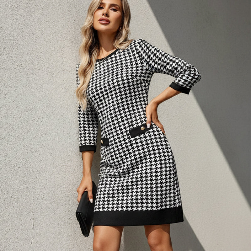 👗✨ Vestido Midi Ajustado para Mujer con Cuello Redondo y Estampado Pata de Gallo 💃 Elegante y Moderno | 🖤 Estilo Clásico que Realza la Figura | 🌟 Ideal para Oficina y Eventos Casual-Chic