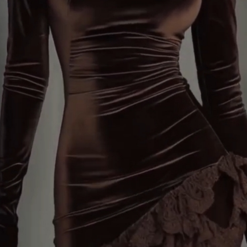 🔥 ¡50% DE DESCUENTO! 🔥 Vestido Elegante Asimétrico con Ribete de Encaje para Mujer ✨💃 Diseño Sofisticado • Ajuste Perfecto • Ideal para Fiestas y Eventos Especiales 🎉💖