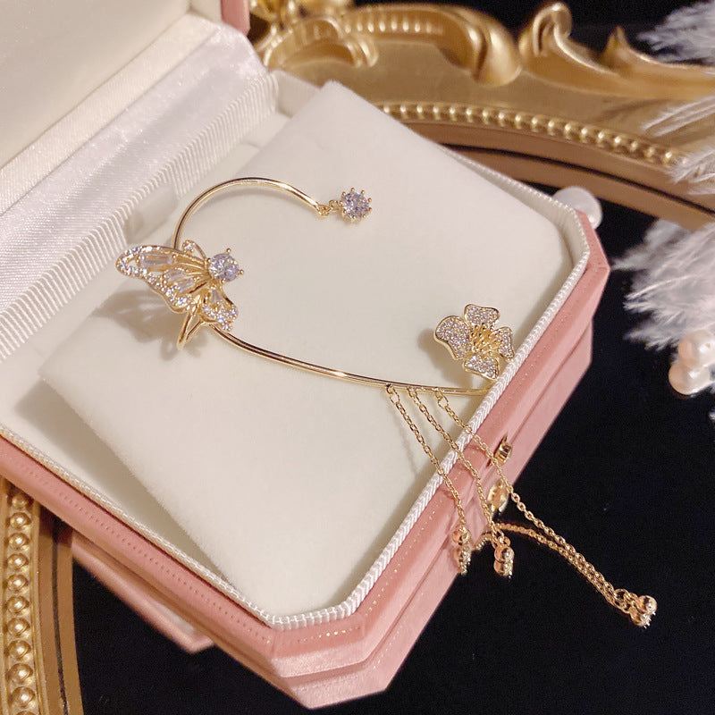💕 Pendientes de Clip Sencillos con Motivo de Mariposa y Flor – Elegantes, Cómodos y Sin Necesidad de Perforación 🌸🦋