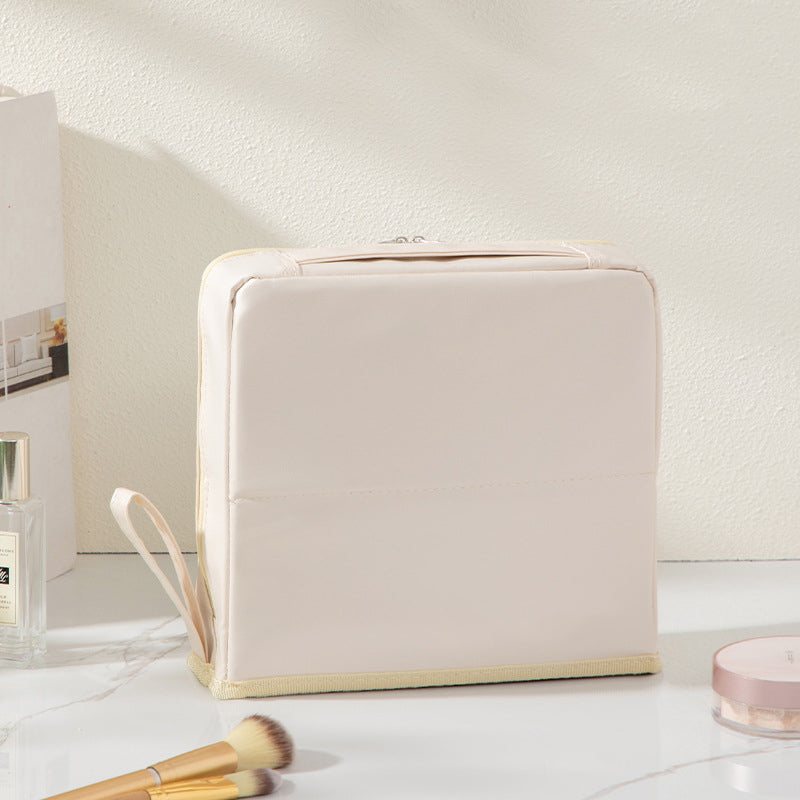 💄✨ Elegante Bolsa de Cosméticos con Compartimentos – Práctica y Estilosa para Llevar Todo lo Necesario en la Mano 👜🌟