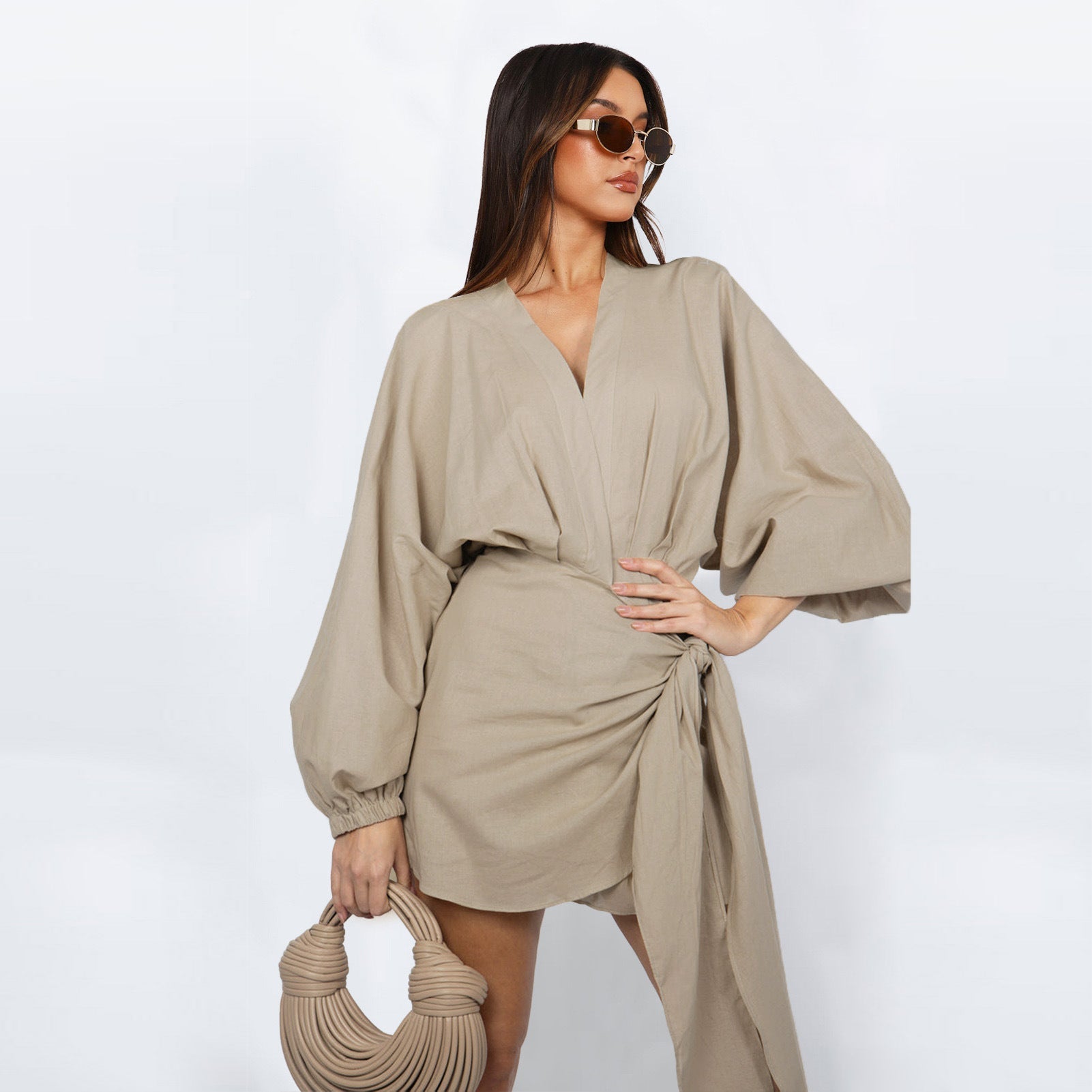 👗 Vestido con Escote Cruzado y Lazo Definidor – Elegancia y Estilo en Cada Detalle para Mujer ✨💫