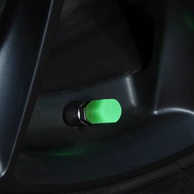 ⏰🔥 ¡50% DE DESCUENTO POR TIEMPO LIMITADO! 🚗 Tapones Luminosos para Válvulas de Neumáticos – Dale Estilo y Seguridad a Tu Auto ✨💡