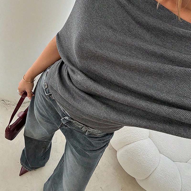 ⏰ ¡Oferta Limitada 50% OFF! 👚 Top Asimétrico de Manga Murciélago con Hombros Descubiertos – Elegancia Dramática y Comodidad Suave 🦇✨