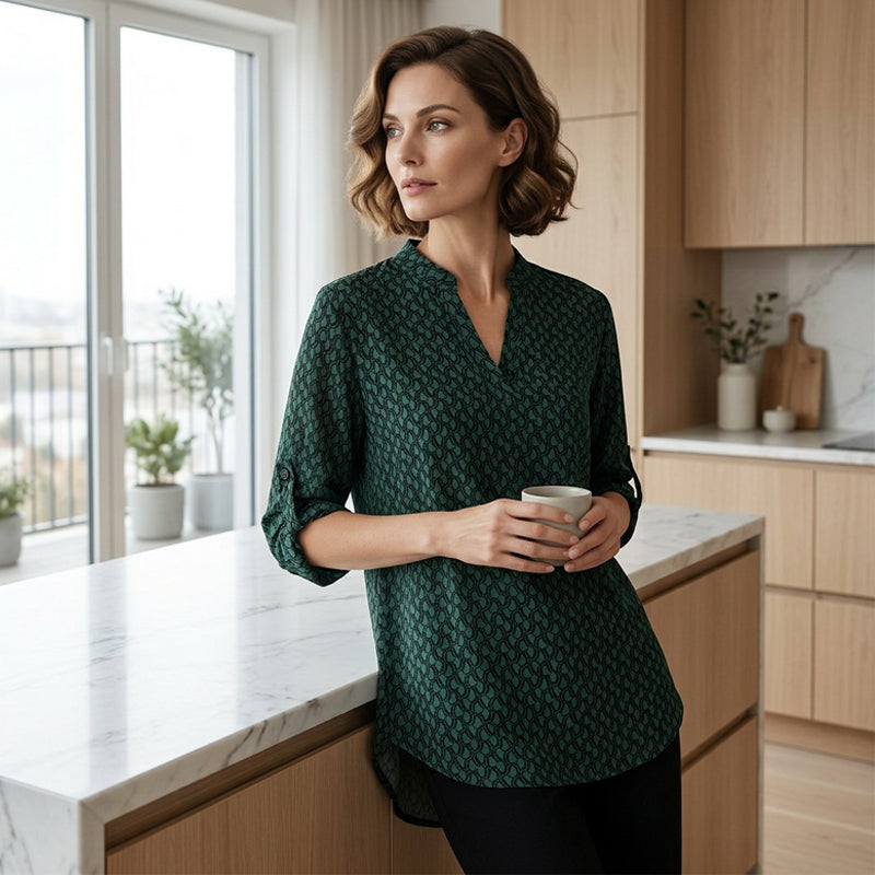 ⏰🔥 ¡50% DE DESCUENTO POR TIEMPO LIMITADO! 👚✨ Blusa de Mujer con Cuello en V – Estilo Geométrico, Cómoda y Elegante 💖🌿