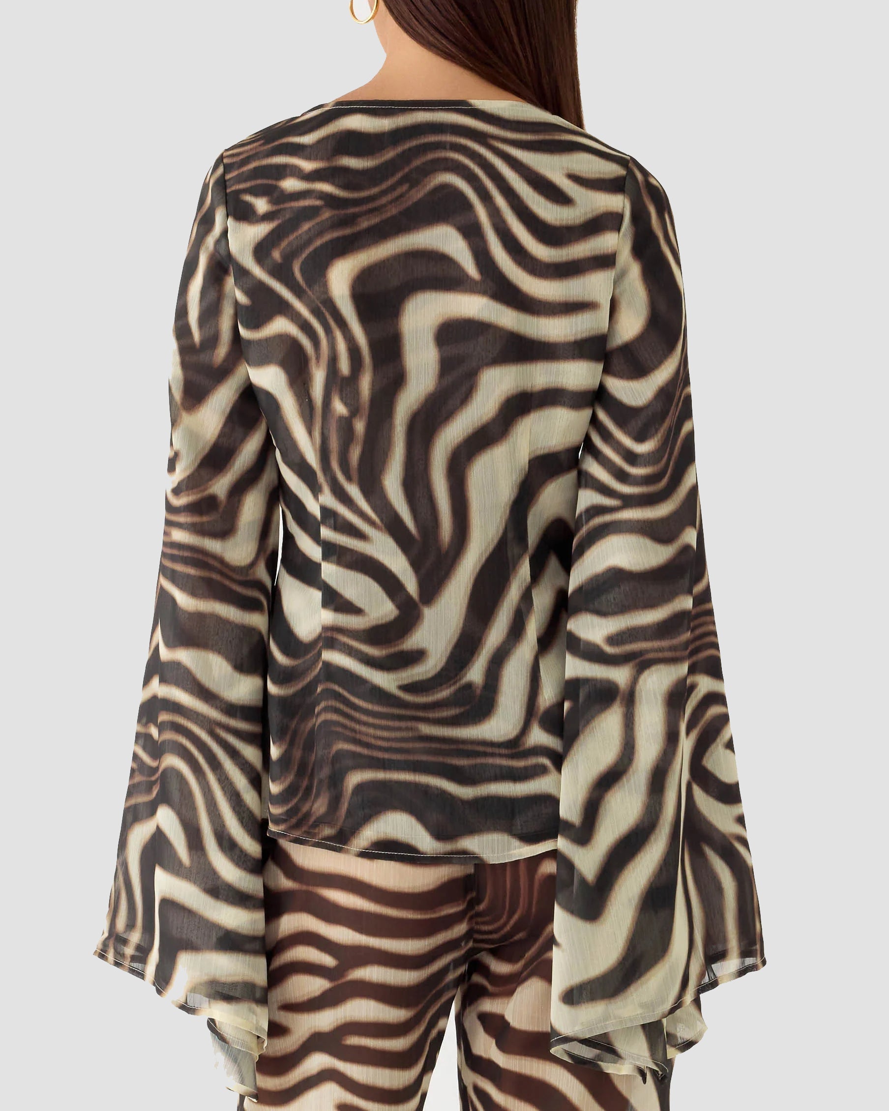 Traje Casual Elegante con Estampado de Cebra